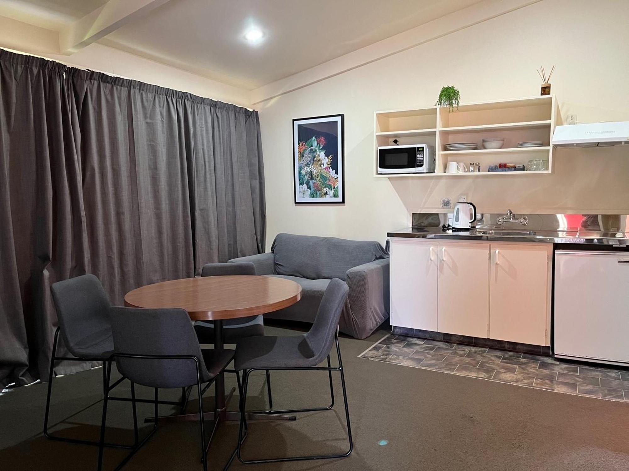 Caves Motor Inn Te Kuiti Kültér fotó